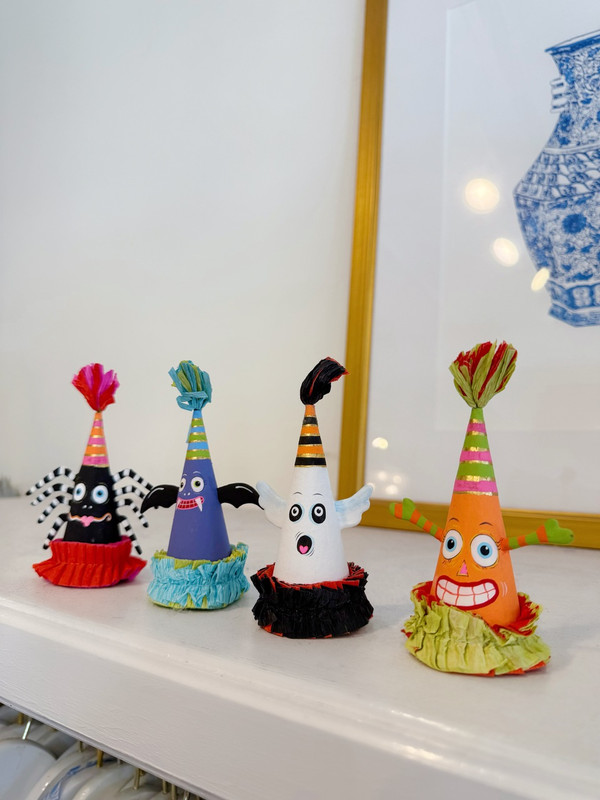Glitterville Mini Hat, 4 Asst, Papermache, 3.75"