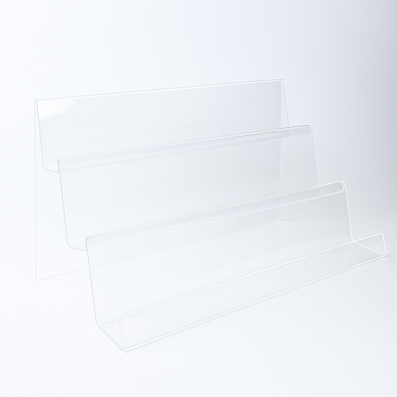 Small 3 tier acrylic with lip