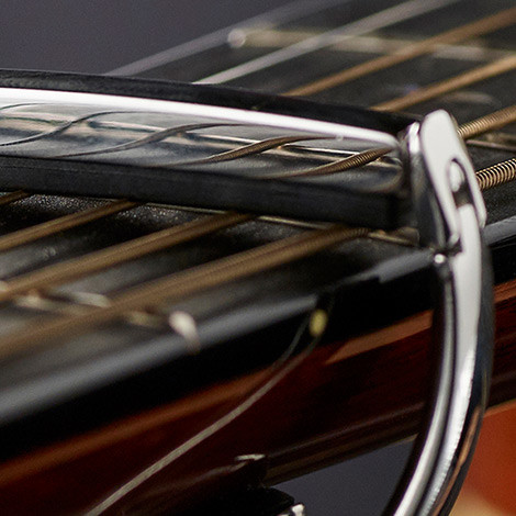G7th Heritage Guitar Capo (Standard Neck Width)