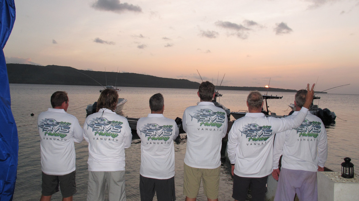 Team Shotgun Fighting Fish in Vanuatu Team Shotgun Fighting Fish in Vanuatu