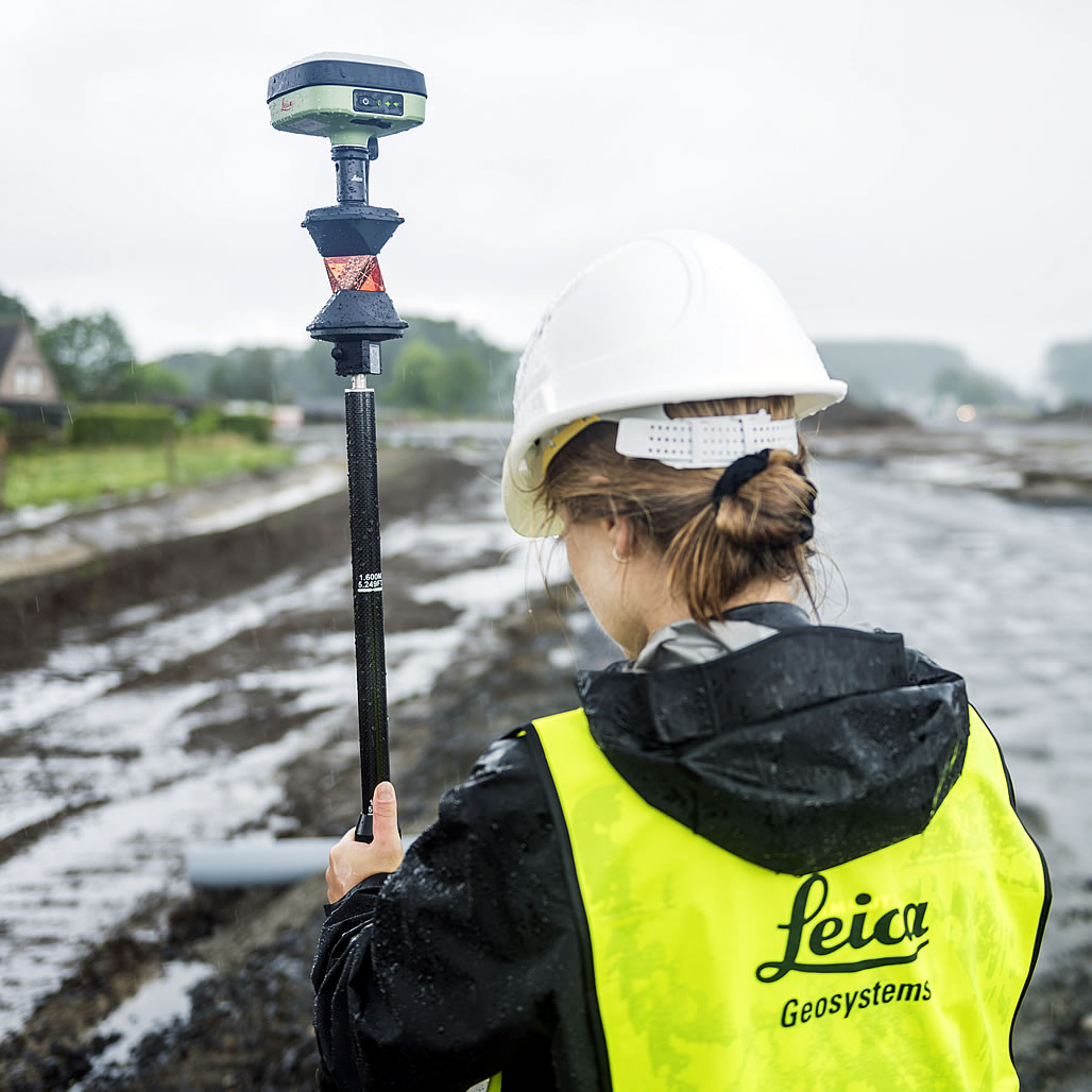 Leica SmartPole Total Station & GNSS - TS16/GS05