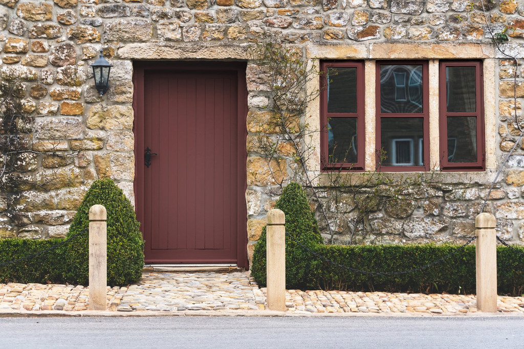 Barolo Paint - 119926_ROOMSET_BAROLO_01.jpg