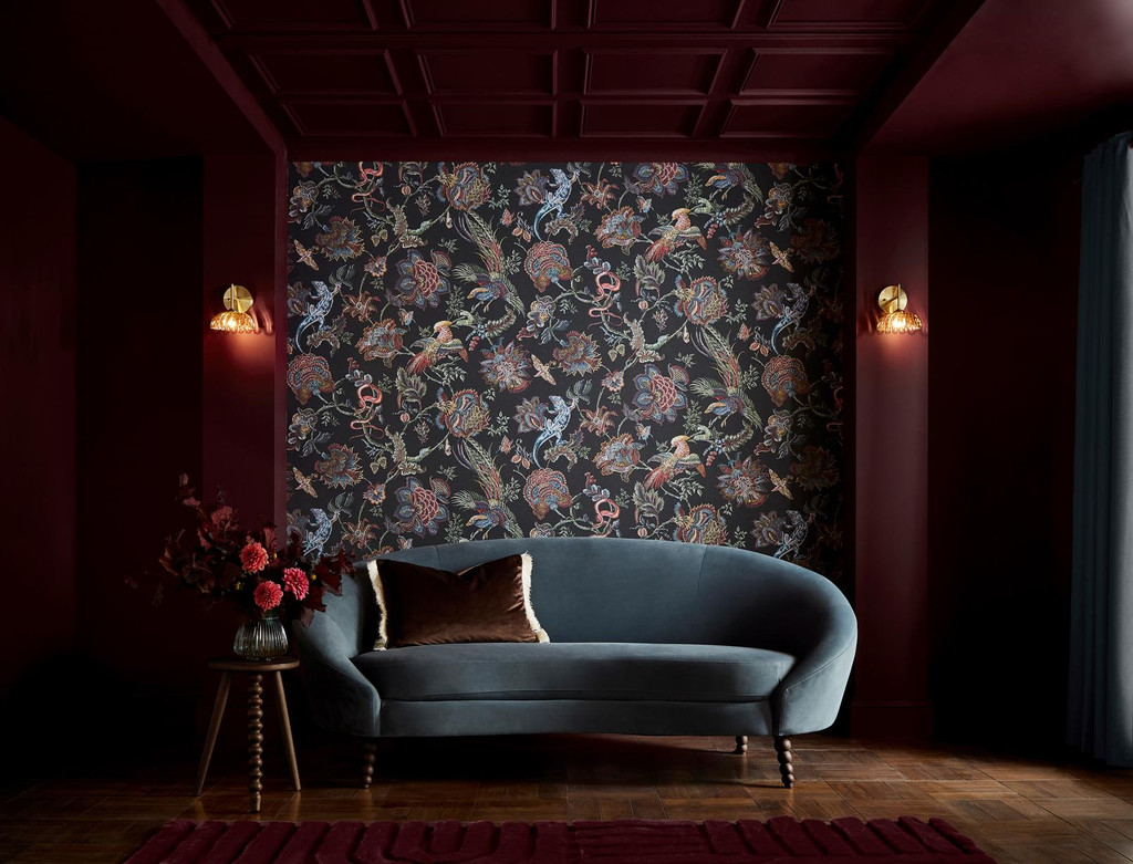 Eternal Weave Black Wallpaper - 143235_ROOMSET_01.jpg