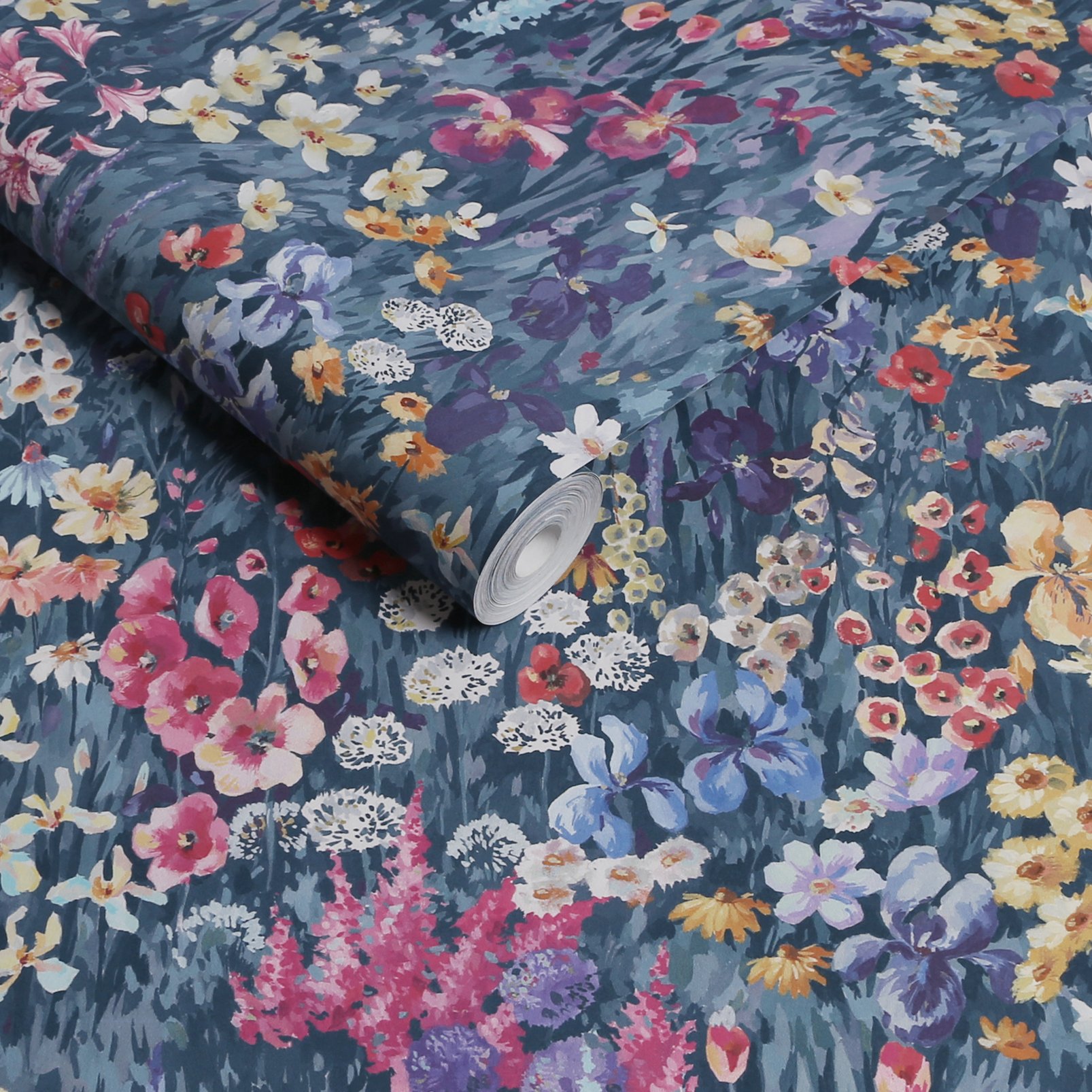 Cottage Garden Midnight Wallpaper