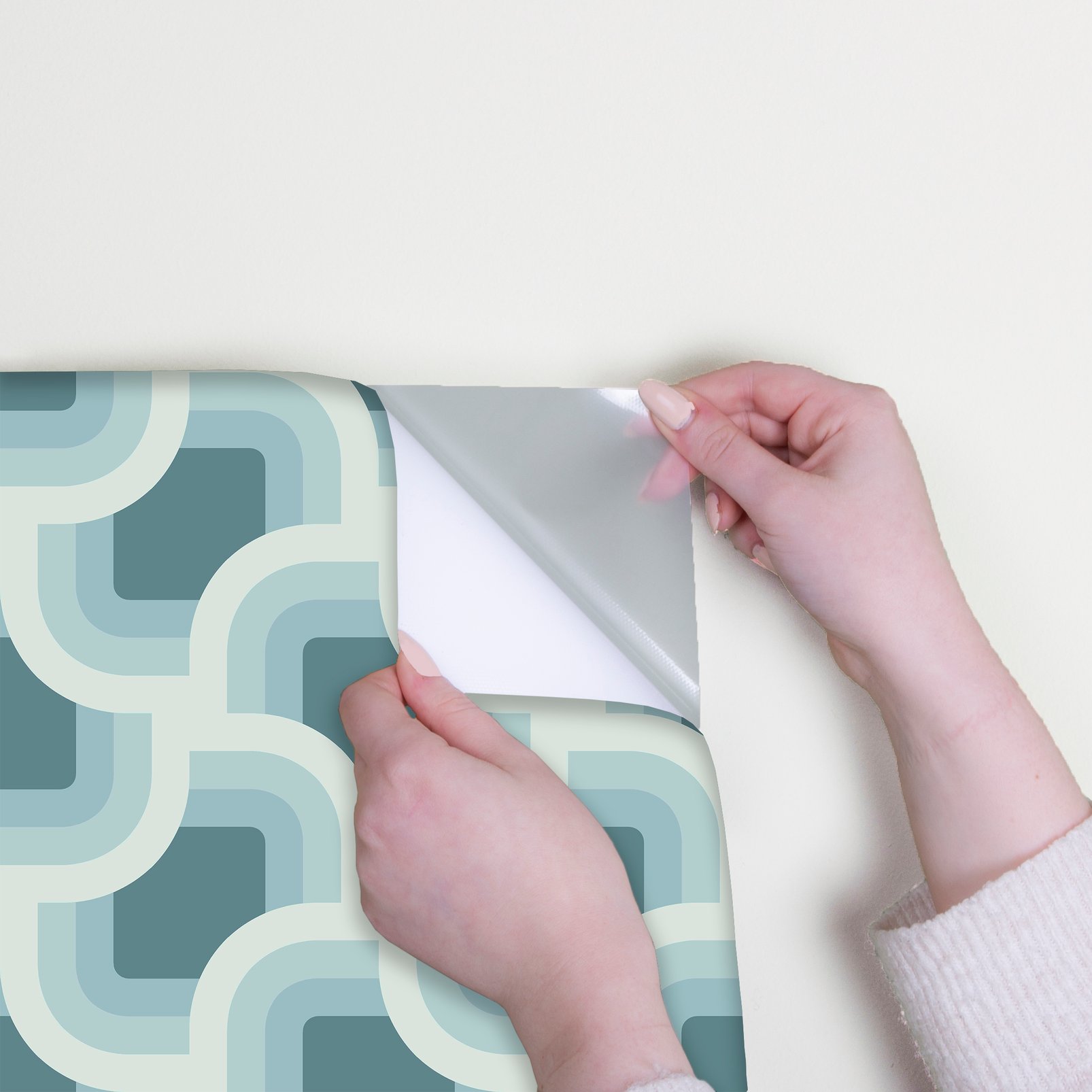 Nicole Miller Retro Geo Peel & Stick Spa Wallpaper Nicole Miller Retro Geo Peel & Stick Spa Wallpaper