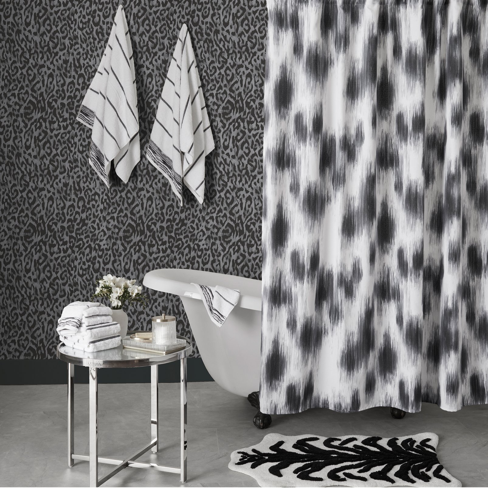 Nicole Miller Laid Back Leopard Peel & Stick Black Wallpaper Nicole Miller Laid Back Leopard Peel & Stick Black Wallpaper
