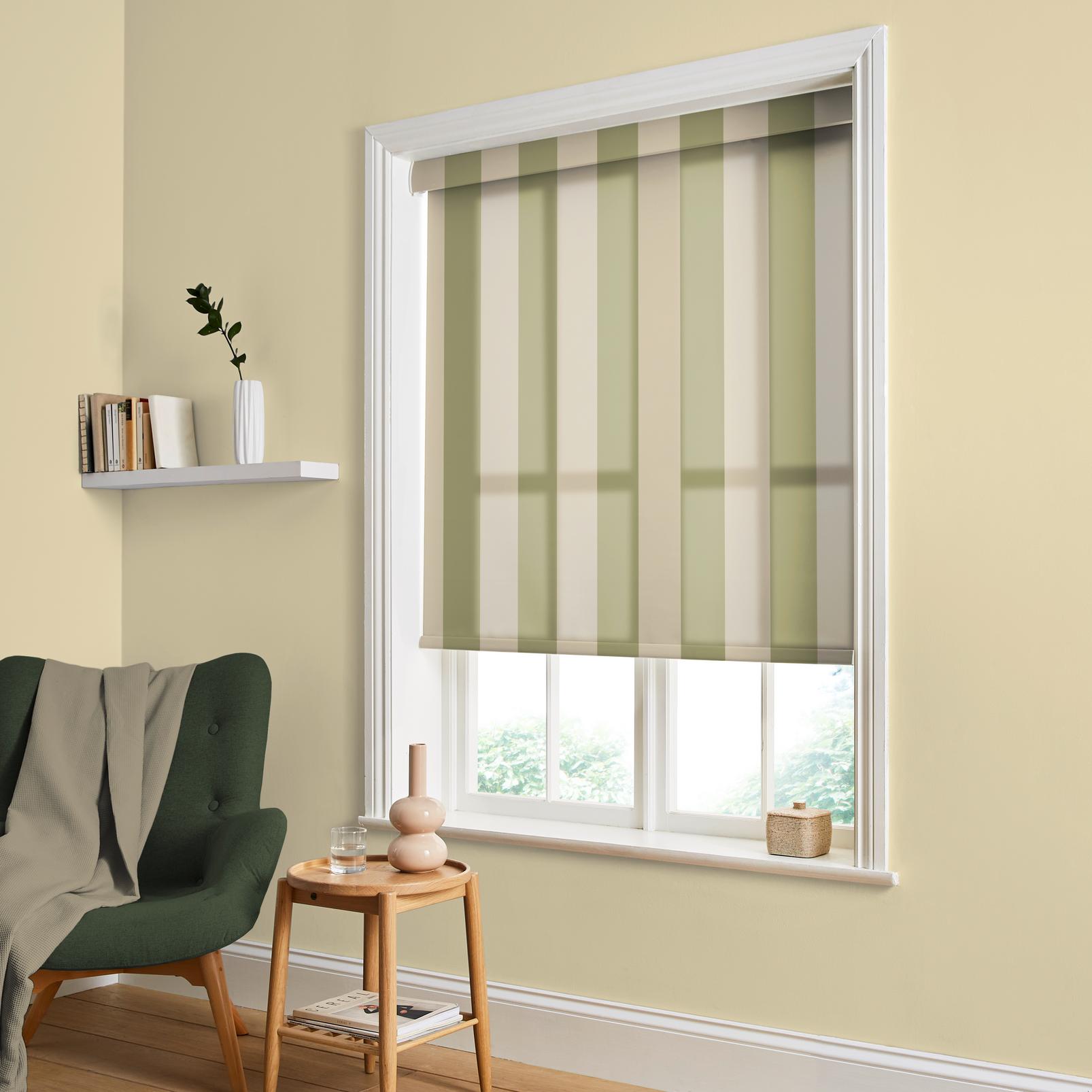 Équilibre Stripe Sage Roller Blind
