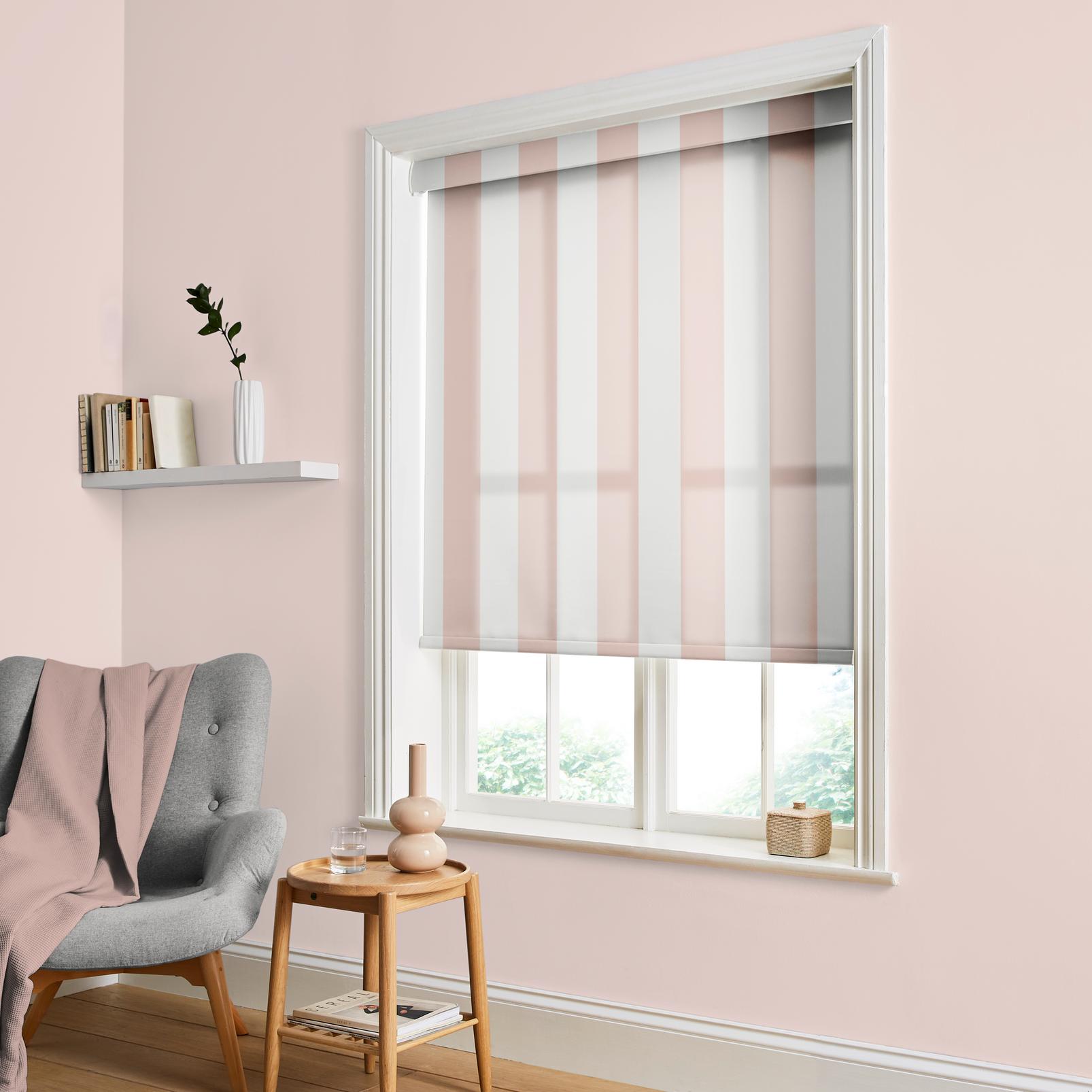 Équilibre Stripe Pink Roller Blind