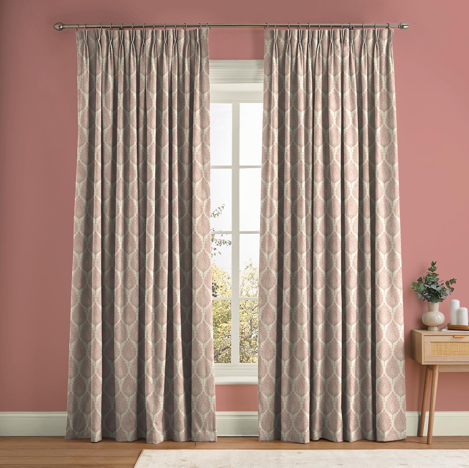 Flame Leaf Pink Curtain Flame Leaf Pink Curtain