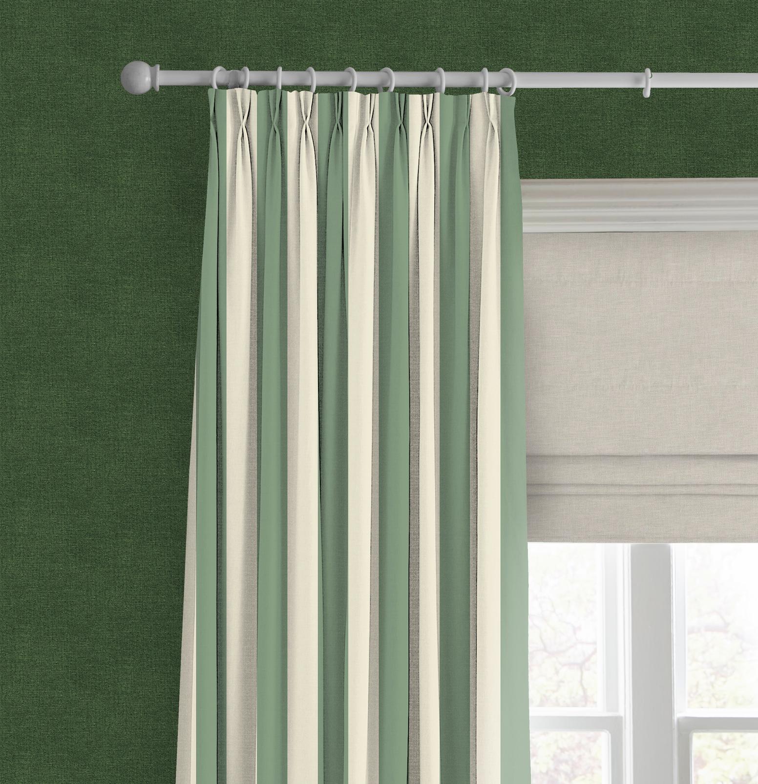 Équilibre Stripe Green Curtain