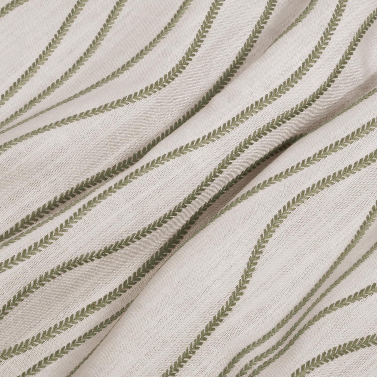 Amara Moss Roman Blind Amara Moss Roman Blind