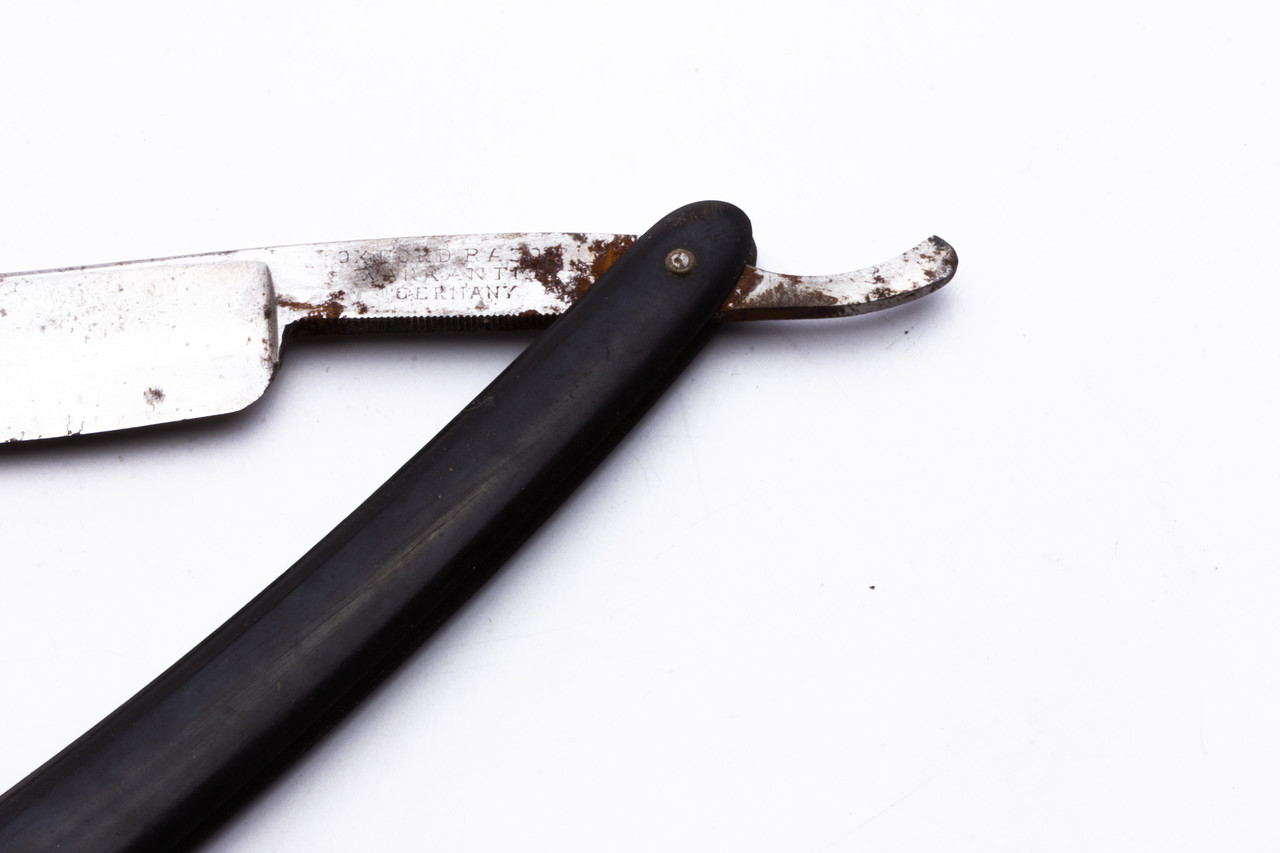 Vintage Straight Razor