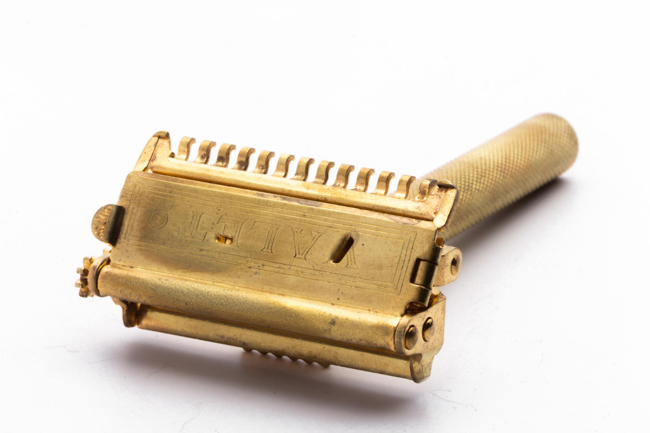 1940's Gold Valet Auto-Strop Razor | Original Condition - Razor Emporium