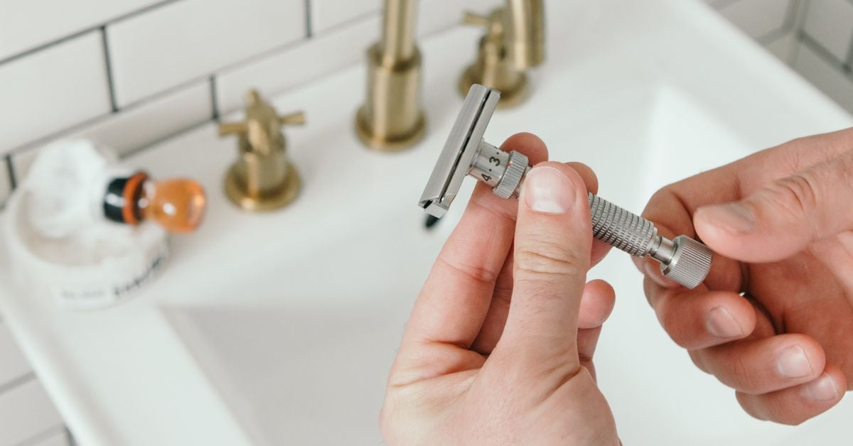 Facts vs. Myths: The Impact of Shaving on Your Skin - Razor Emporium