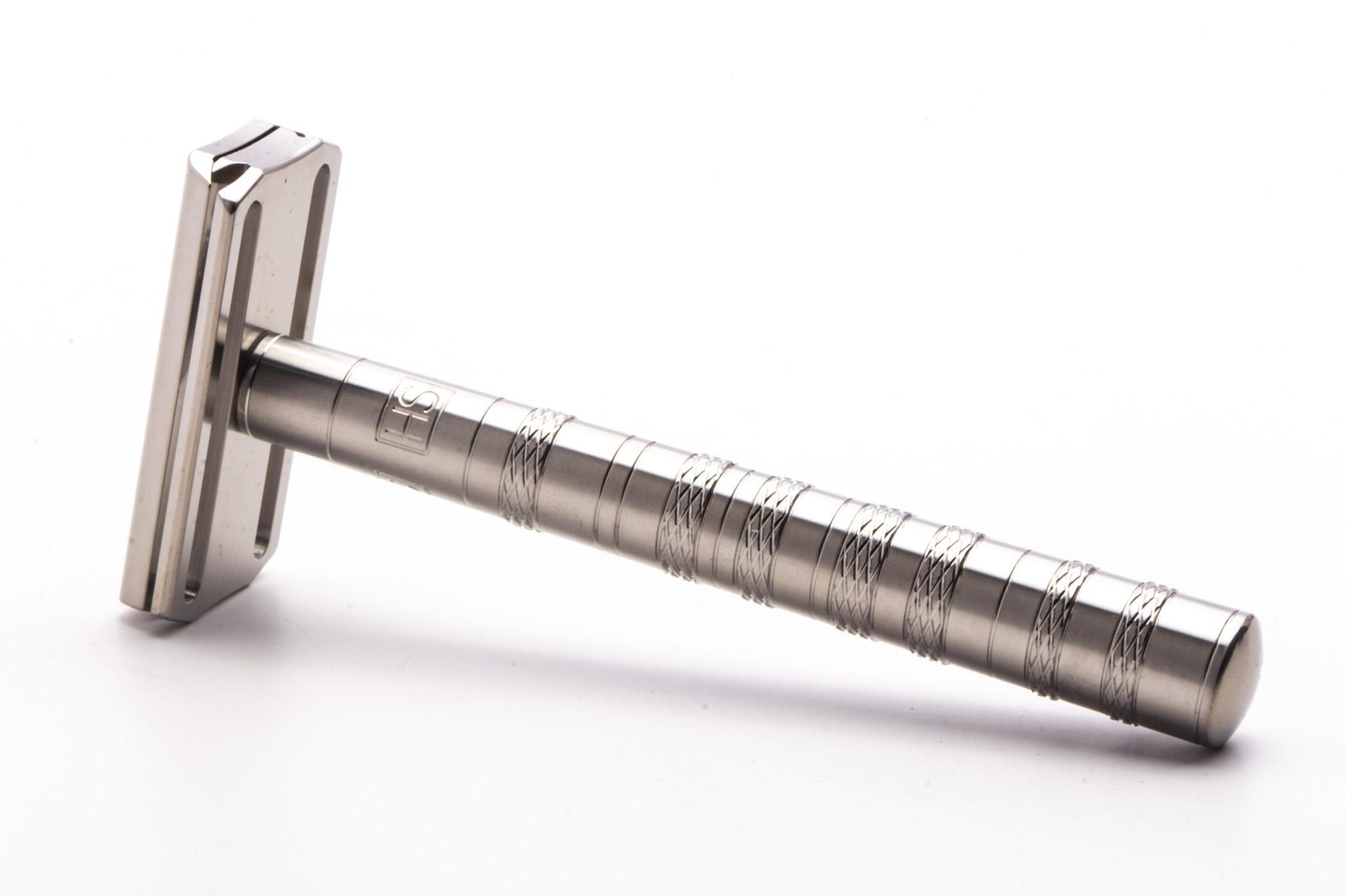 ヘンソンシェービング / Ti22 / チタン / マイルド Henson Ti22