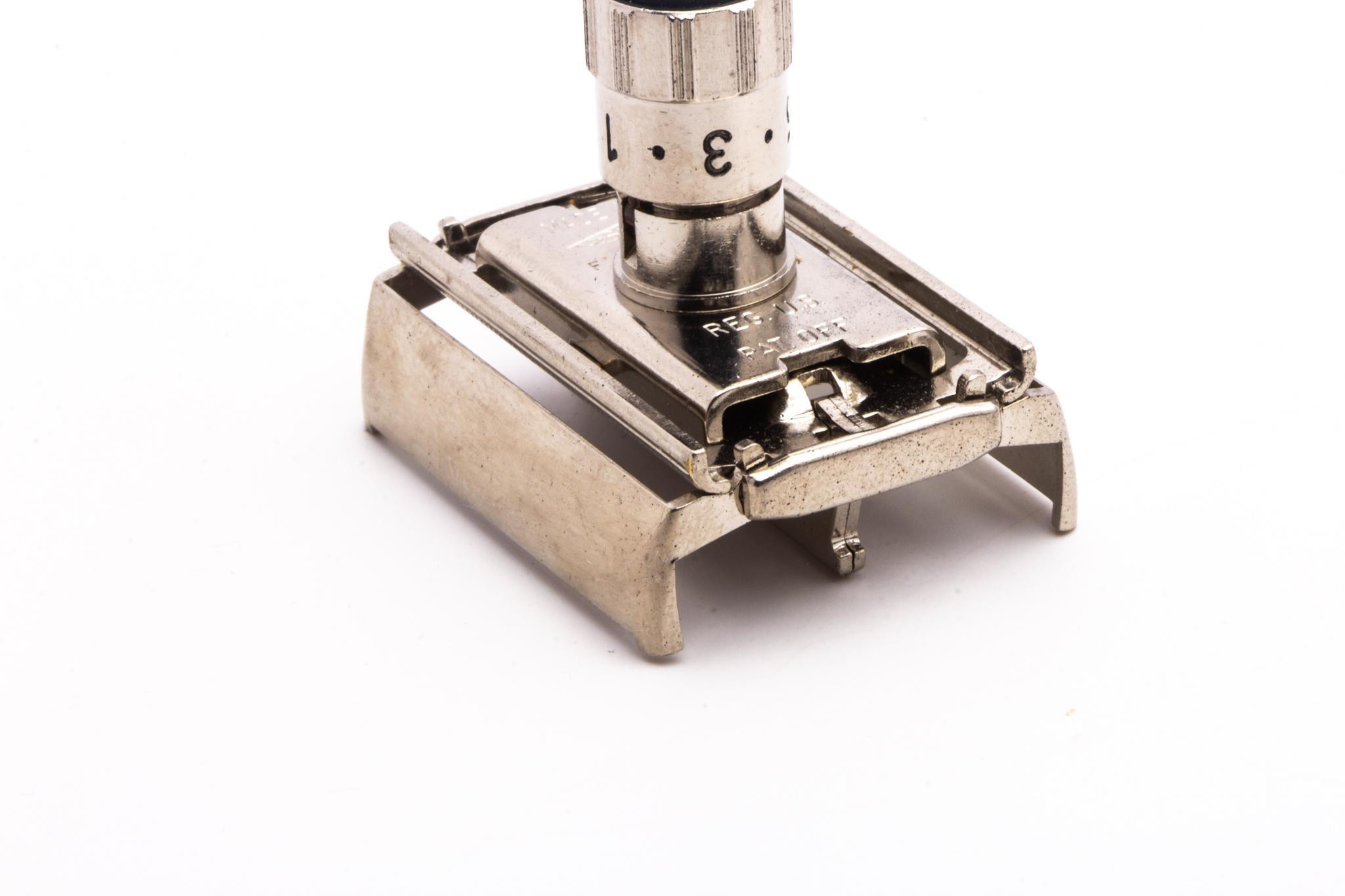 1960 F2 Gillette Fatboy Adjustable Double Edge Safety Razor