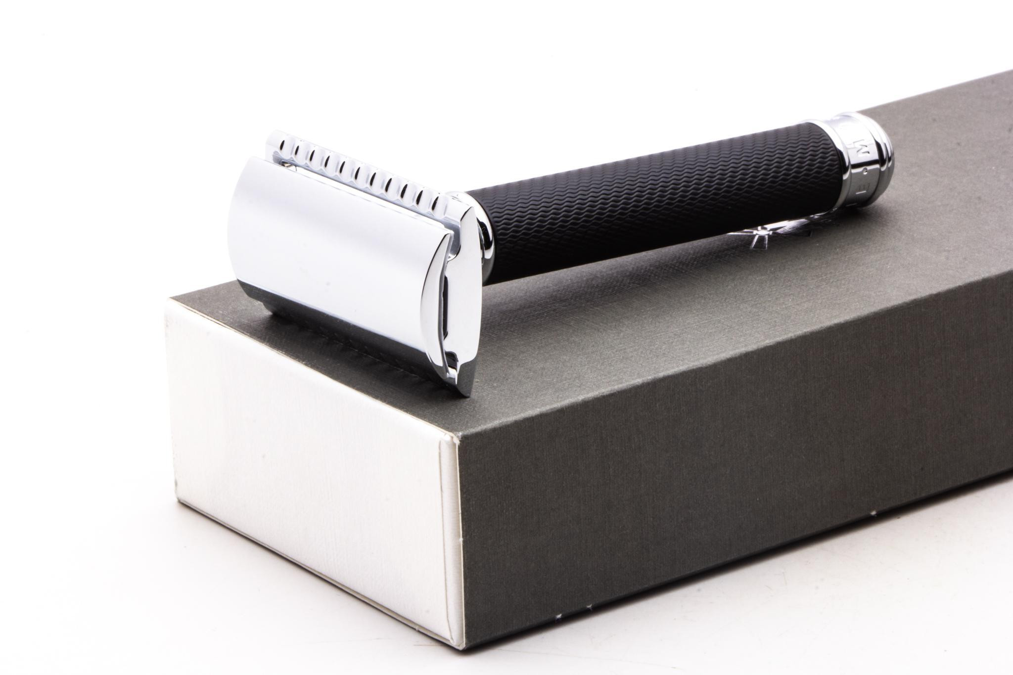  RAZOR CARBON 100-125cm スペア付 MÜHLE | Traditional Black/Chrome Closed Comb Safety Razor - Razor
