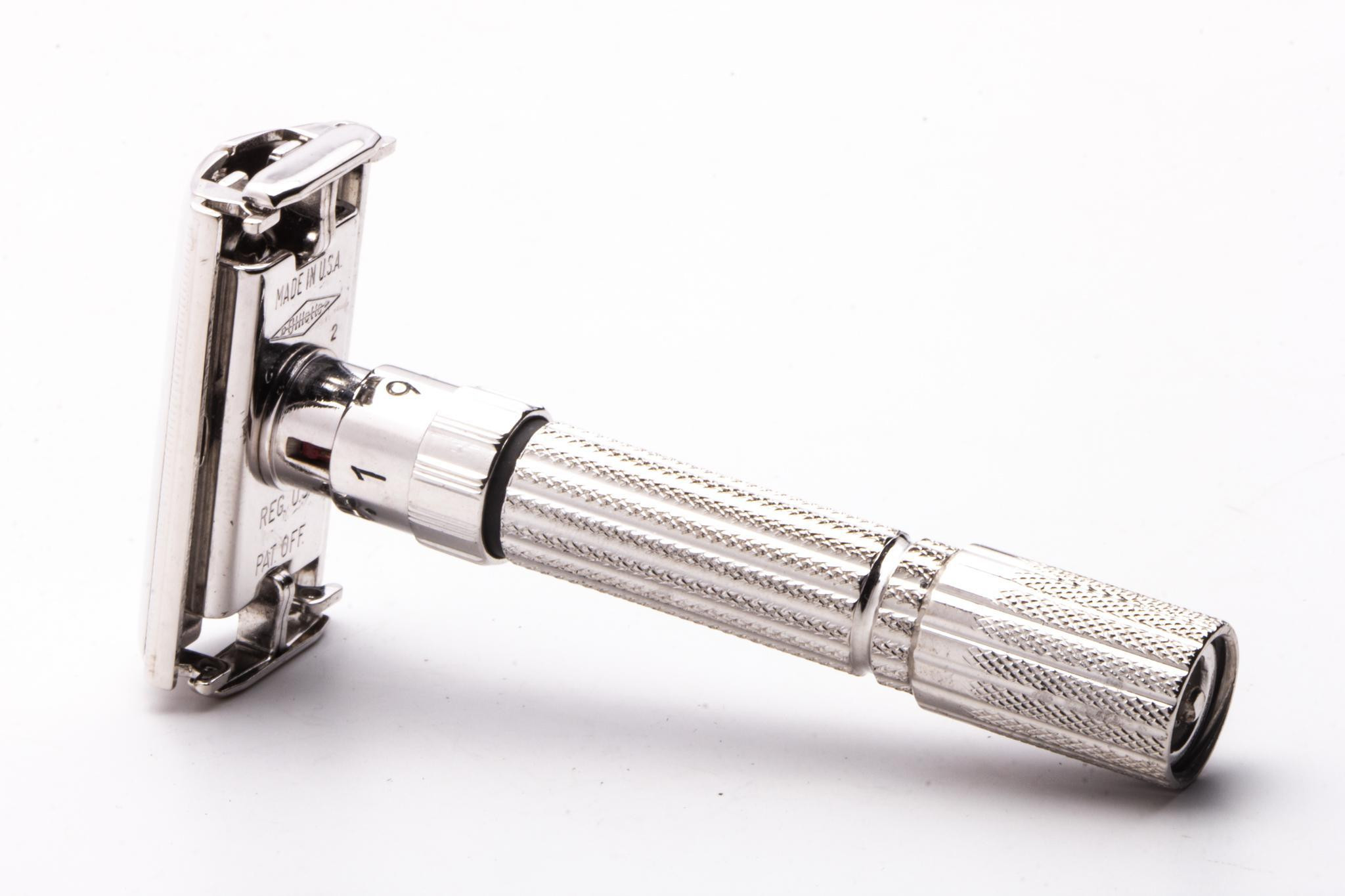 1961 G2 Gillette Fatboy Adjustable Double Edge TTO Safety Razor