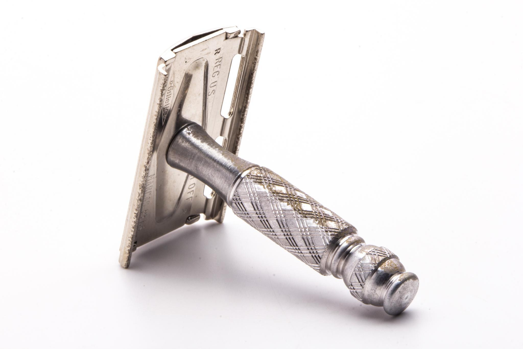 【年代物】Gillette スーパーステンレス　片刃　11枚入り×15箱セット Vtg 15 Gillette Safety Razor Super Blue Blades in Dispenser Unused
