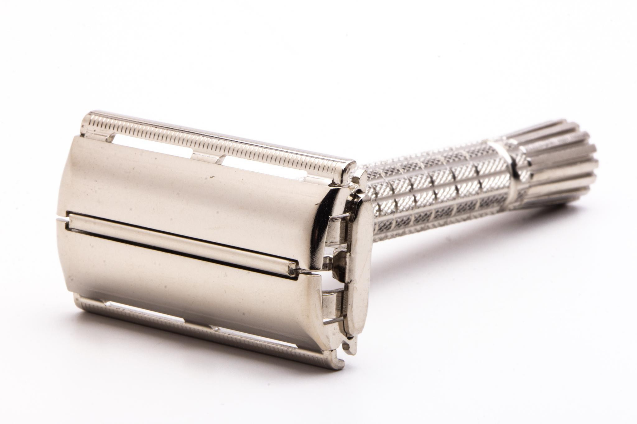 1966 L1 Gillette Flare Tip Super Speed Safety Razor | Original