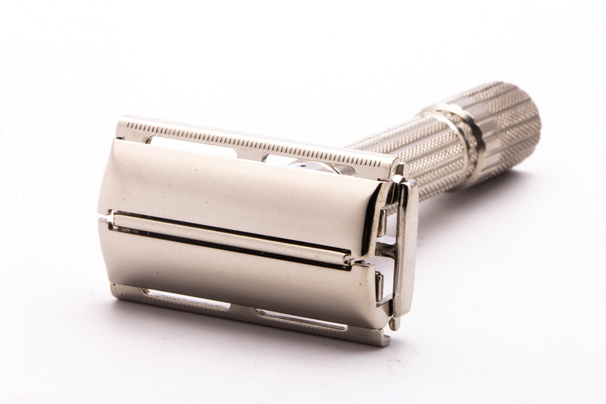 1959 E4 Gillette Fatboy TTO Adjustable Double Edge Safety Razor