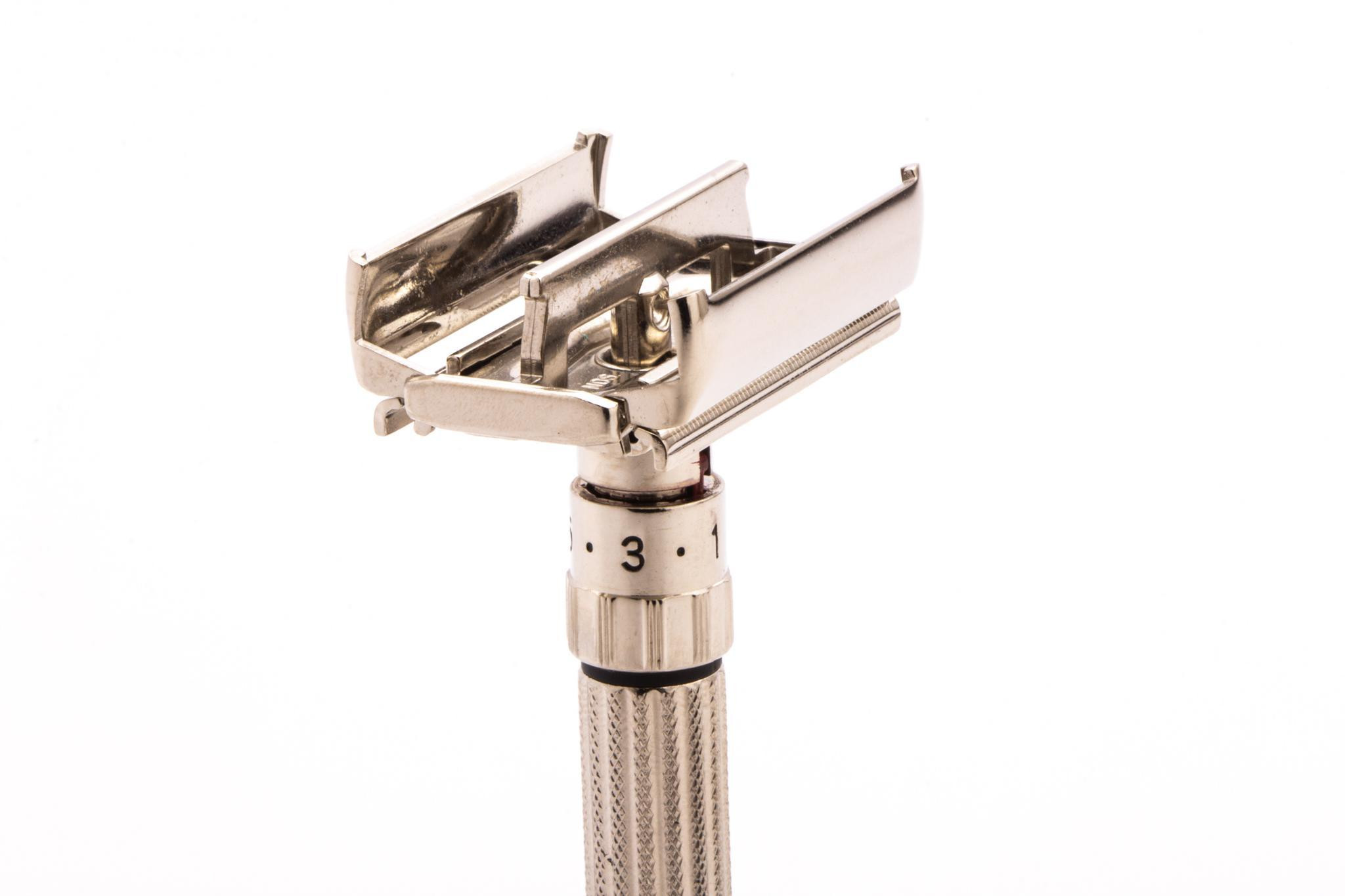 1959 E4 Gillette Fatboy TTO Adjustable Double Edge Safety Razor