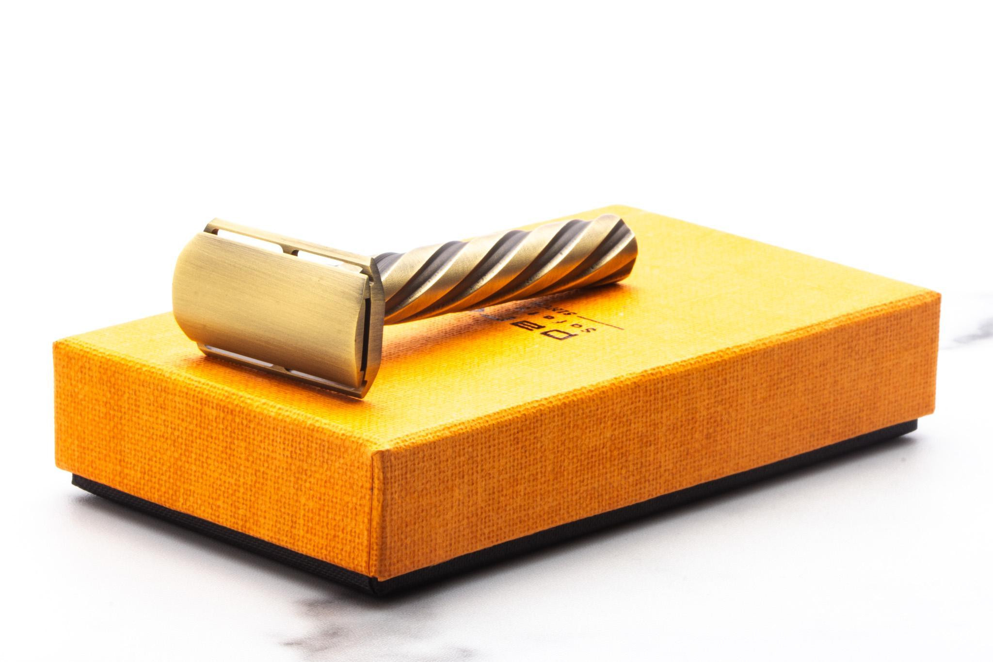 Parker Flight Brass Double Edge Safety Razor - Razor Emporium