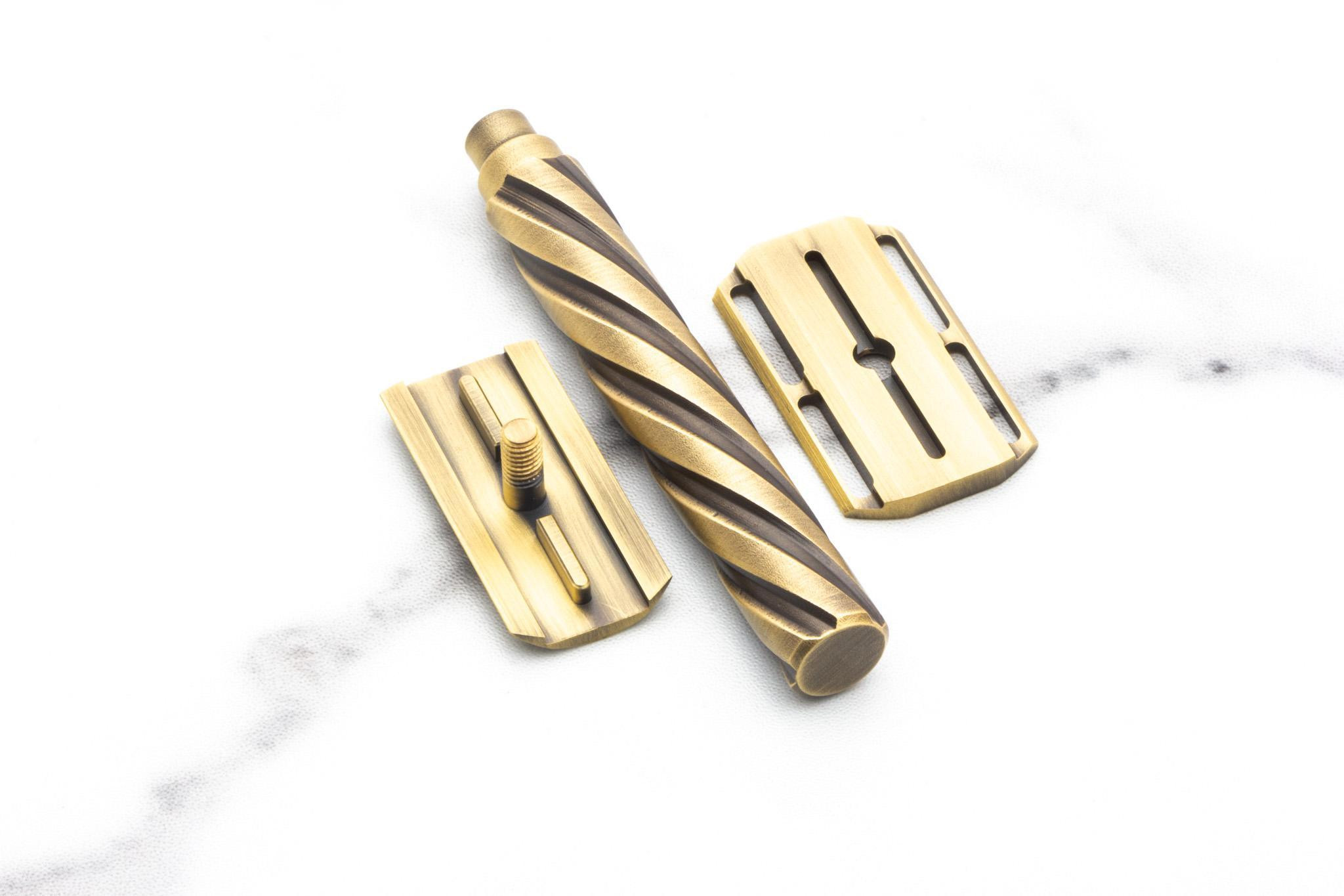 Parker Flight Brass Double Edge Safety Razor - Razor Emporium