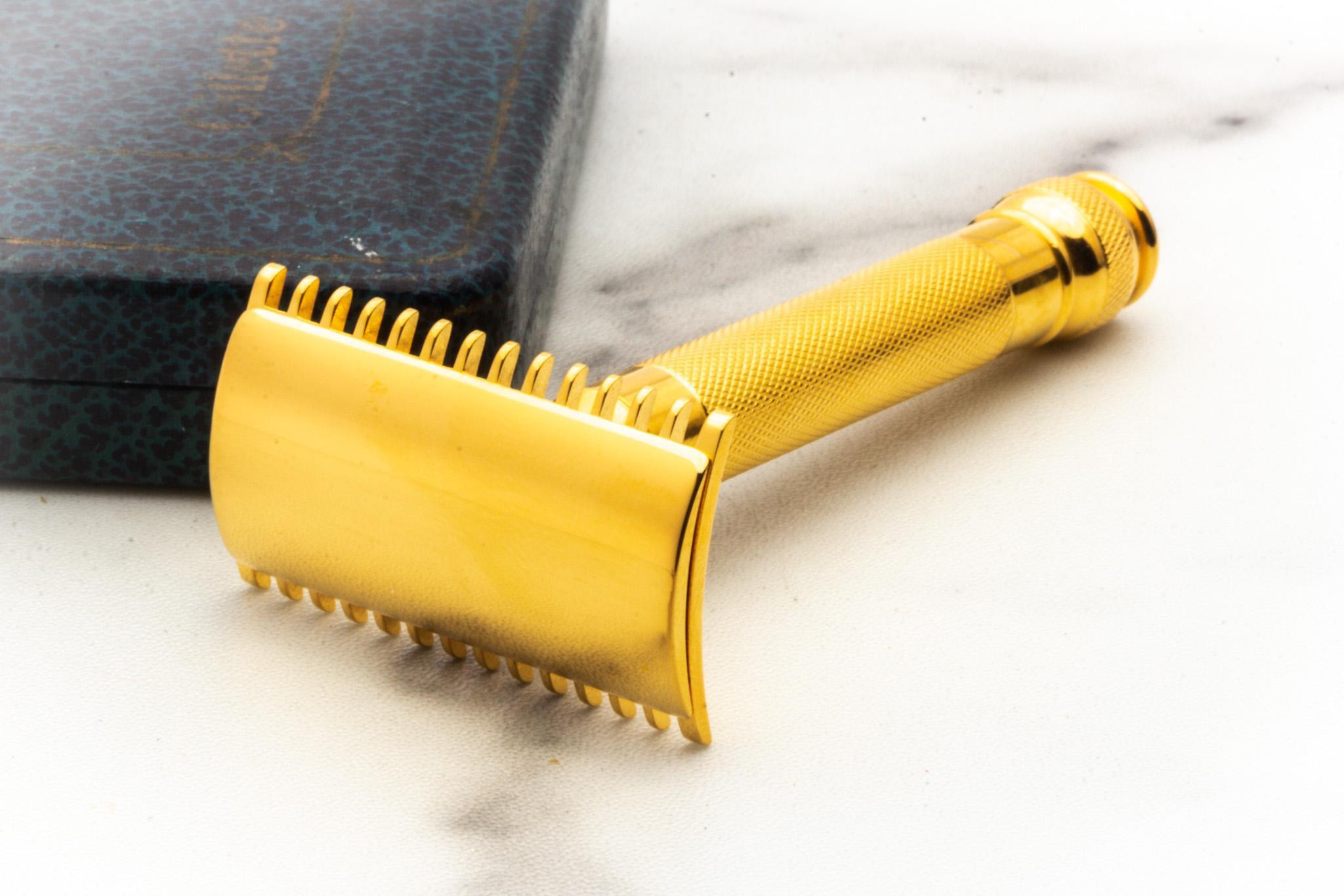 1930's Gillette Ball End Old Type Double Edge Safety Razor Set