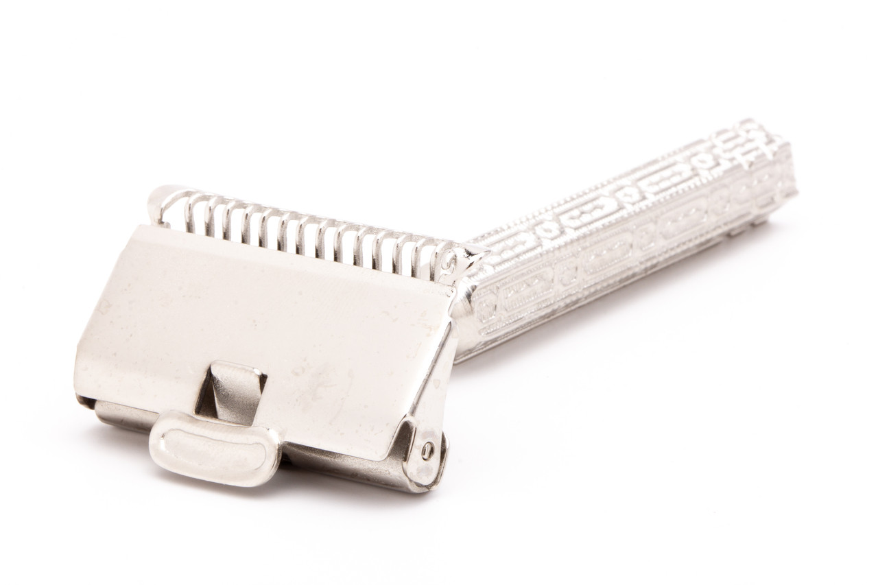 1930's Ever-Ready 1912 Chain Handle Style Safety Razor | Factory