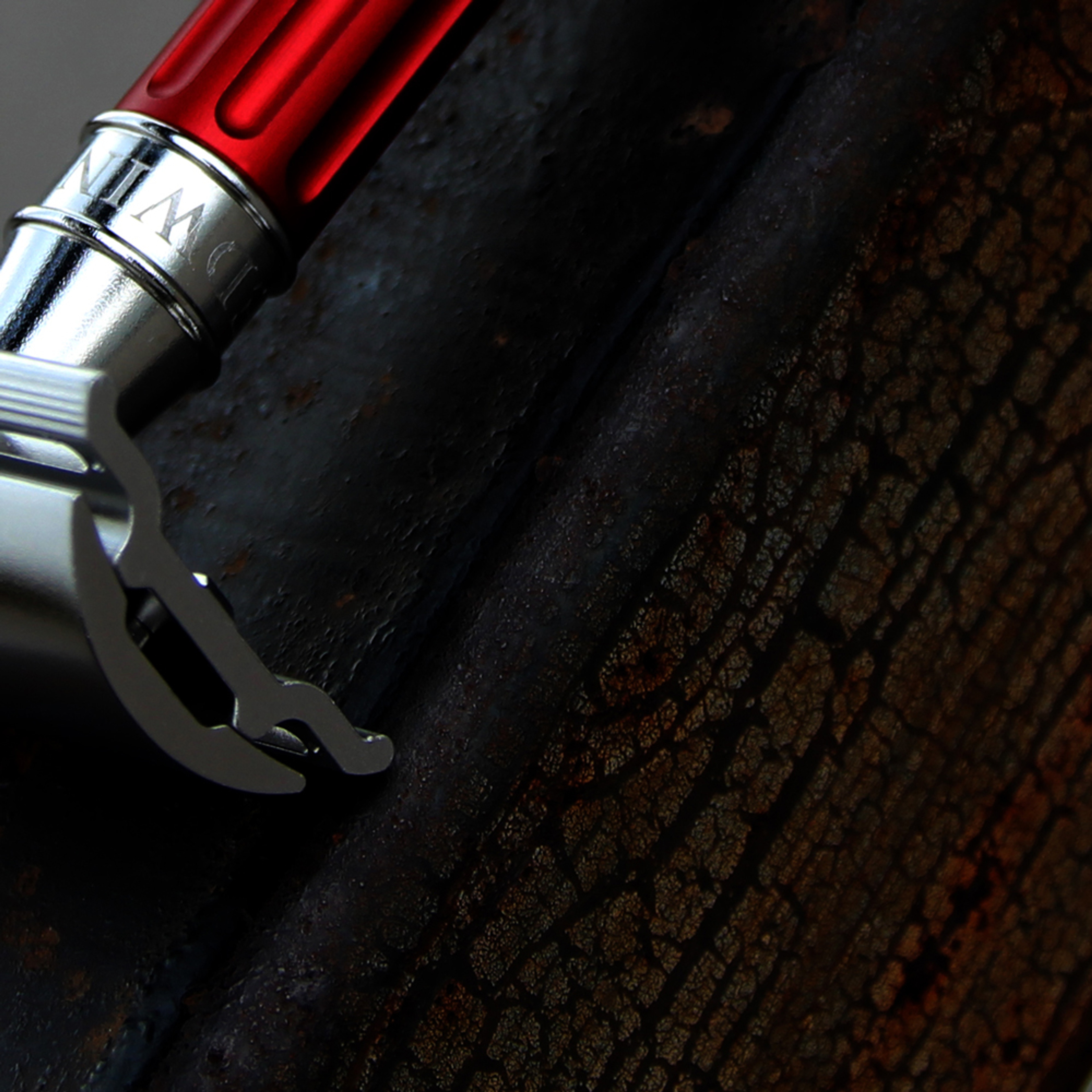 Edwin Jagger | 3ONE6 DE Stainless Steel Safety Razor - Red