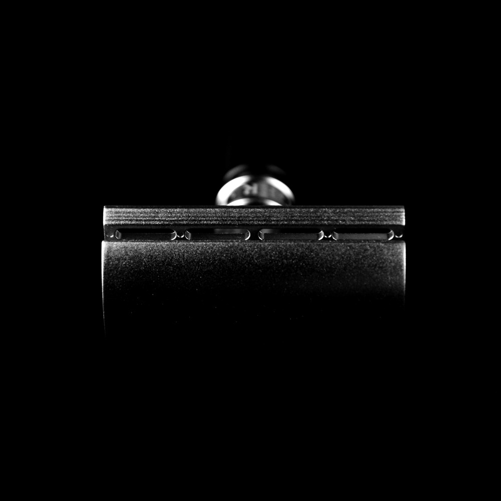 Edwin Jagger | 3ONE6 Stainless Steel Safety Razor - Knurled Handle