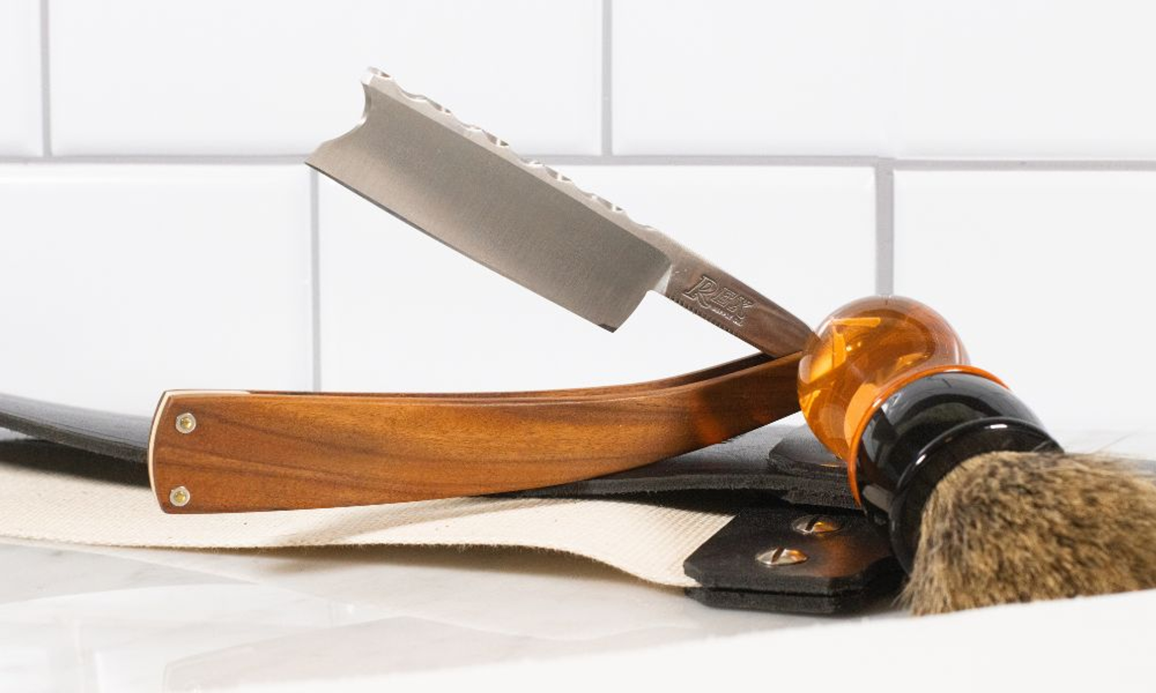 The Beginner’s Guide to Choosing Your First Straight Razor