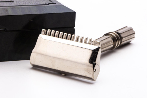 1940's Gem Micromatic "Bullet Tip" Single Edge Safety Razor Set with Matching Blade Banks | Original Condition