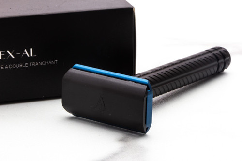Ayslworth Razor | APEX-AL Double Edge Safety Razor -  Jet Black Electric Blue Classic V2
