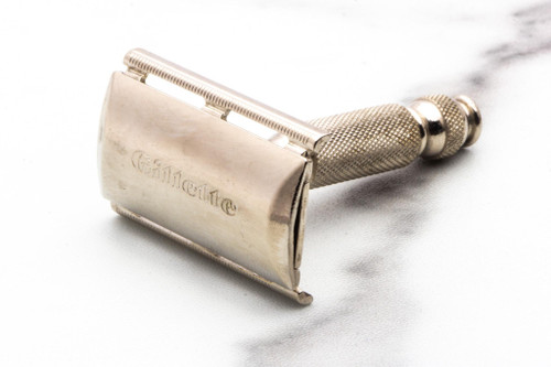 1964 J2 Gillette Ball End Tech Travel with Fine Knurled Handle Razor | Original Condition