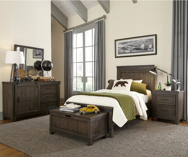 Thornwood Hills Panel Bed Twin Size