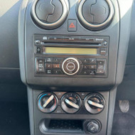 CD & AUX Radio