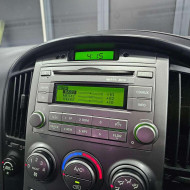 Base Radio (Pre-Facelift)