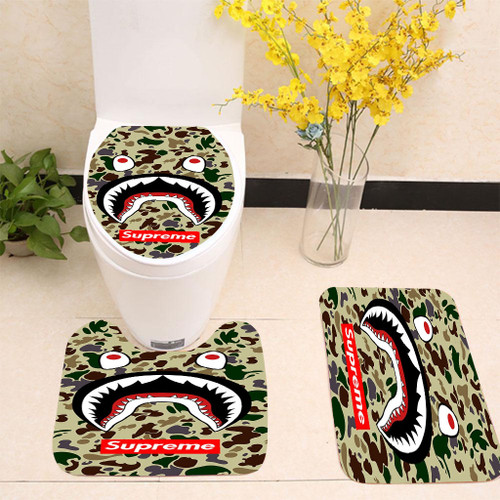 SHARK CAMO BATHING APE SUPREME Toilet cover set up