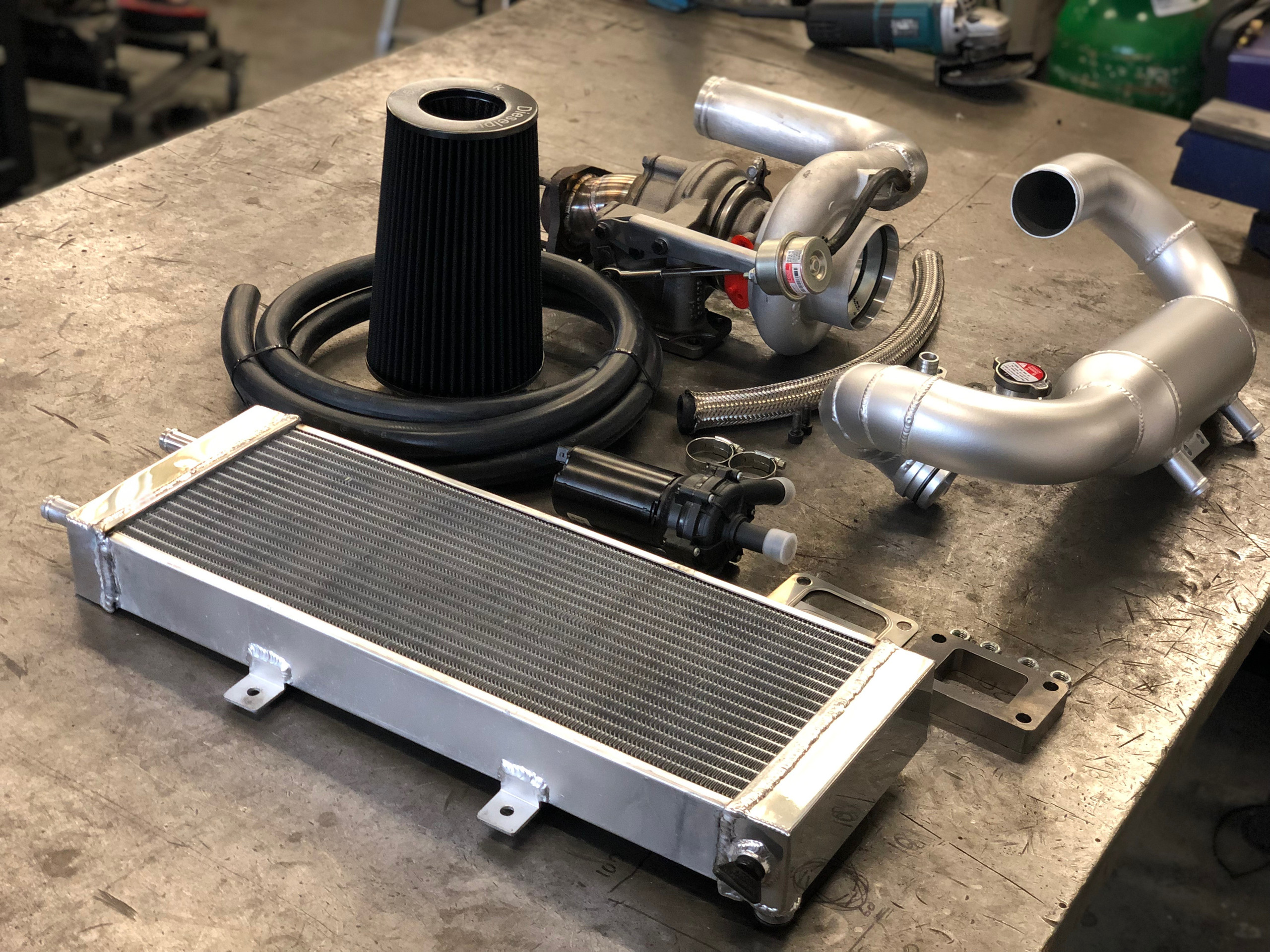 Mercedes OM617 3.0L High Performance Turbo Diesel Engine, REBUILT