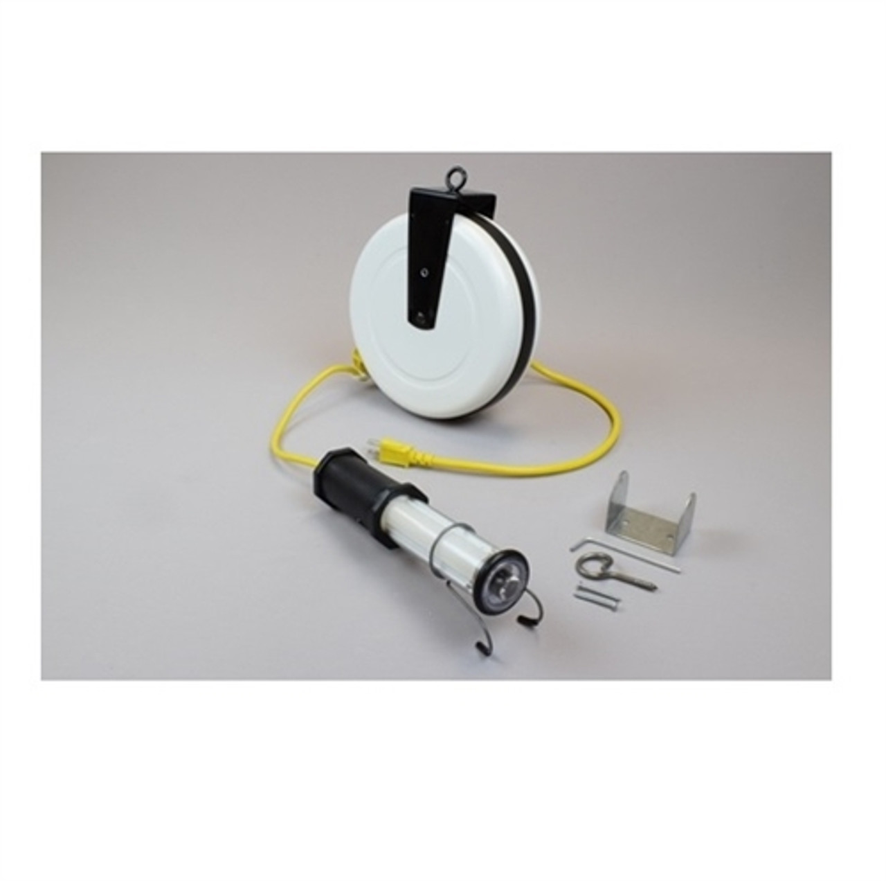 Saftlite 1940-8021 Stubby II LED, with 3-Watt End, Outlet, 40' Reel