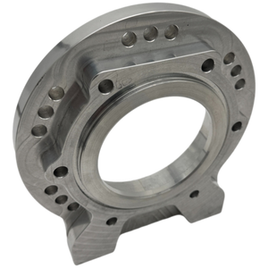 Billet Turbo 400 to 6 Bolt Round adapter, CNC machined from 6061 T6 aluminum, shown with mounting hardware and 3 clocking position options. Billet Turbo 400 to 6 Bolt Round adapter, CNC machined from 6061 T6 aluminum, shown with mounting hardware and 3 clocking position options.