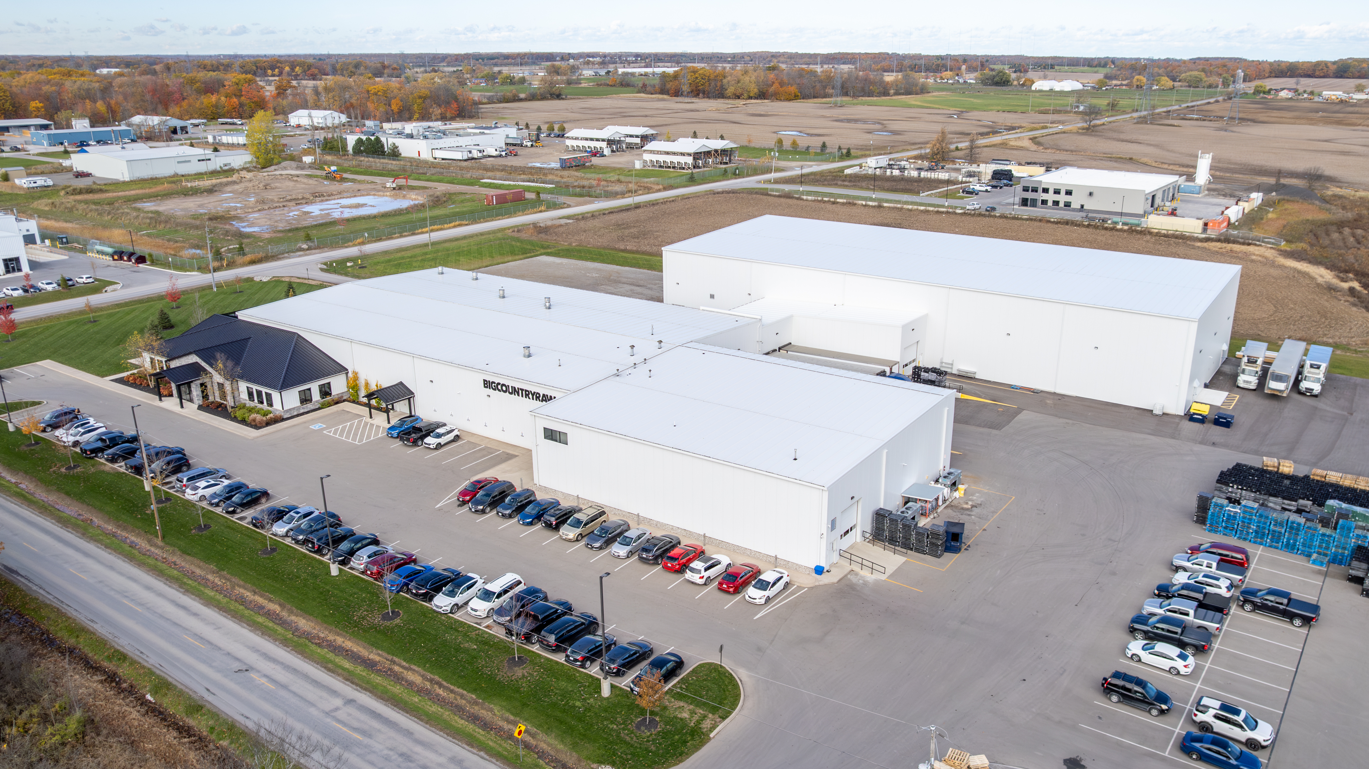 Photo Showing the Home Office of Big Country Raw