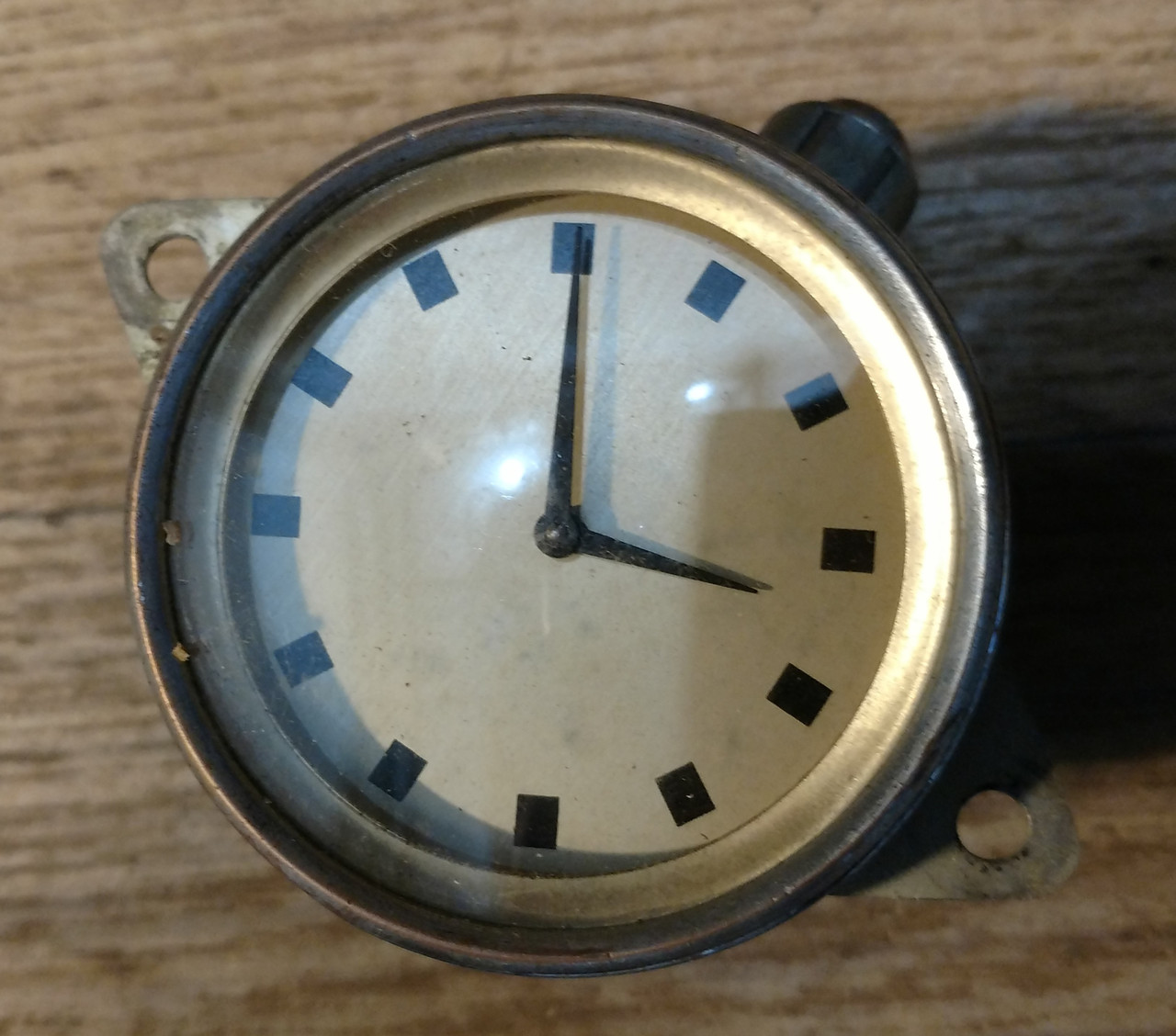 1936 Studebaker President Clock