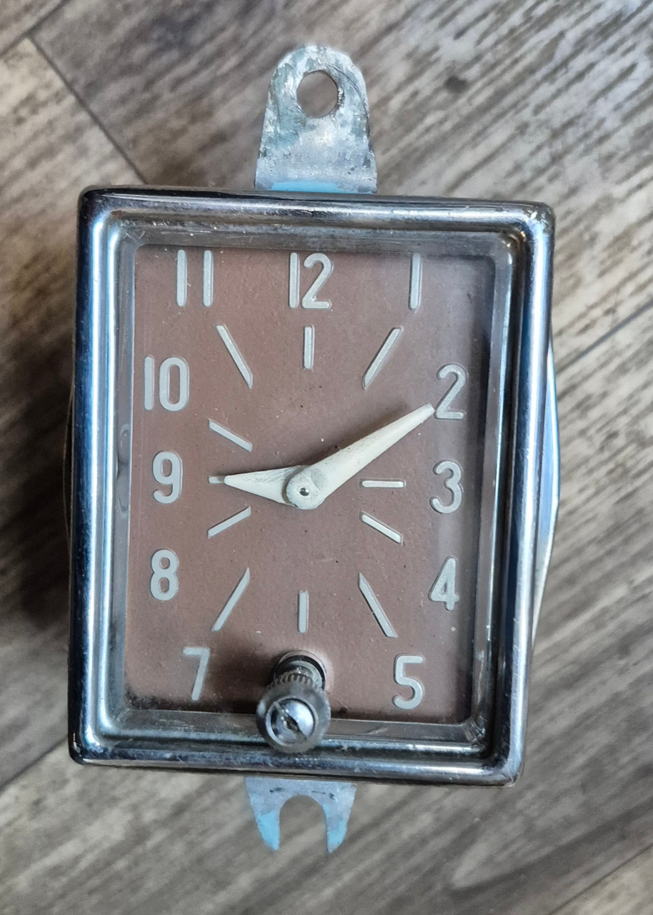 1941 Plymouth Clock Alternative