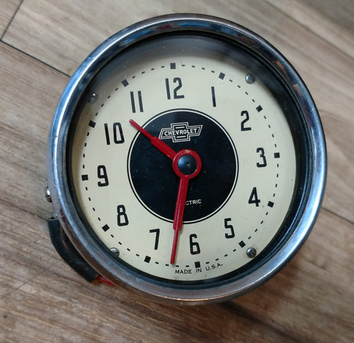 1935 1936 Chevrolet GM Clock RARE! Working Clock!