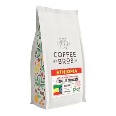 Ethiopia | Daye Bensa | Natural: experimenta la autenticidad del café etíope con este excepcional grano de Daye Bensa. Cultivado en las laderas fértiles de la región de Sidamo, este café se caracteriza por su proceso natural, que realza sus intensas notas frutales y florales. Cada taza ofrece un perfil de sabor vibrante, con matices de bayas silvestres y un toque de miel, complementado por una acidez brillante y un cuerpo ligero. Ideal para los entusiastas del café que buscan una experiencia única y compleja, perfecta para preparar en métodos de extracción como la prensa francesa o el pour-over. ¡Descubre el rico legado del café etíope con cada sorbo!