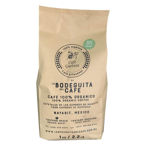 Café Tostado Medio en Grano: un café versátil y lleno de matices, ideal para quienes buscan un equilibrio perfecto entre suavidad y sabor. Este café de tostado medio resalta notas aromáticas de frutos secos y un toque sutil de caramelo, ofreciendo una experiencia suave y redonda en cada taza. Al estar en grano, conserva su frescura y permite molerlo justo antes de prepararlo, asegurando un sabor óptimo y una fragancia envolvente. Ideal para cualquier método de preparación, desde espresso hasta prensa francesa.