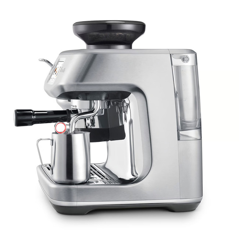 The Oracle Touch: descubre la revolución del café en casa con The Oracle Touch, la máquina de espresso de Breville que combina tecnología avanzada con la simplicidad de uso. Diseñada para los amantes del café que buscan la perfección en cada taza, esta máquina cuenta con un sistema de molienda integrado que muele los granos frescos justo antes de la preparación, garantizando un sabor excepcional. Su pantalla táctil intuitiva permite personalizar fácilmente la temperatura, la textura de la leche y la cantidad de café, lo que te brinda la libertad de crear desde un espresso clásico hasta un cappuccino perfectamente espumoso. Además, su sistema de calibración automática asegura una extracción óptima, lo que hace que cada taza sea un verdadero deleite. Con The Oracle Touch, cada momento de café se convierte en una experiencia gourmet en la comodidad de tu hogar. ¡Transforma tu ritual de café y deleita tus sentidos con la calidad profesional que esta máquina ofrece!
